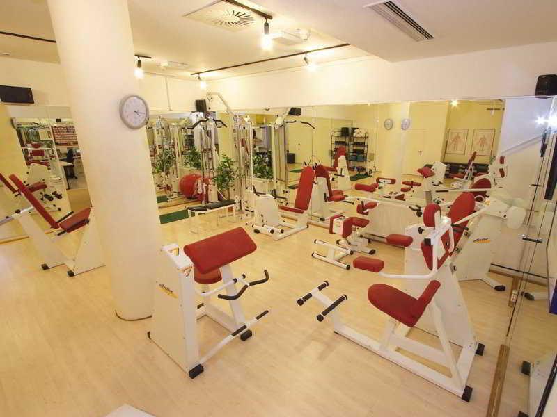 The Ascot Hotel Кельн Екстер'єр фото
